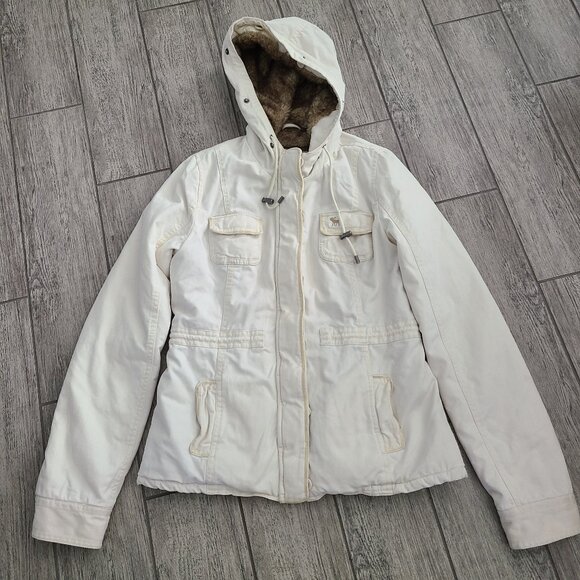 Abercrombie & Fitch Jackets & Blazers - Abercrombie & Fitch women's offwhite zippered outerwear jacket with fur size L